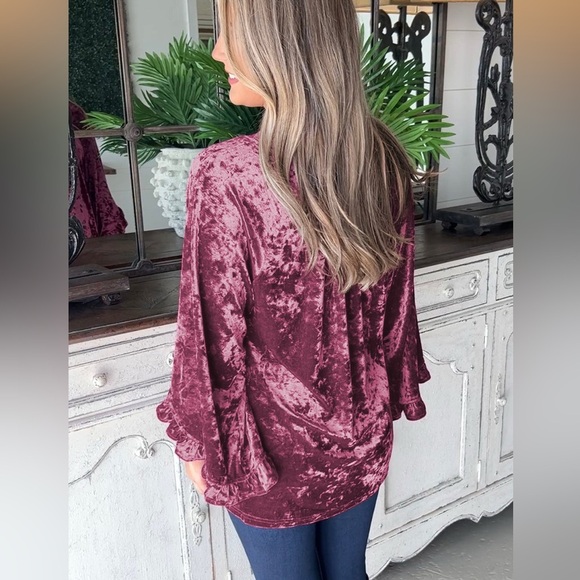 Velvet Top - Picture 2 of 6